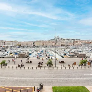 Ambassade Bretonne Vieux-port , Marseille France