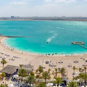 منتجع وسبا دبل تري هيلتون جزيرة المرجان رأس الخيمة